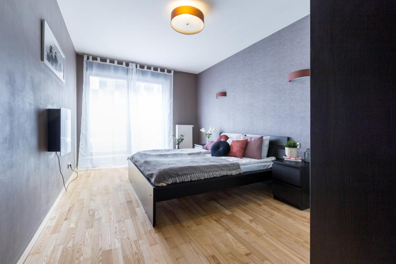 Friendhouse Apartments Angel City Cracovia Esterno foto